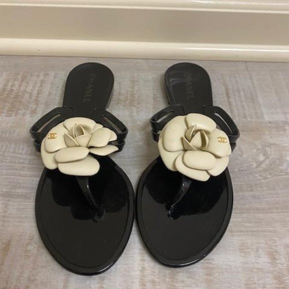 jelly chanel sandals